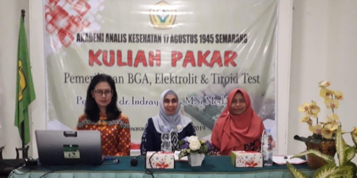 Kuliah Pakar Di AAK 17 Agustus 1945 Semarang